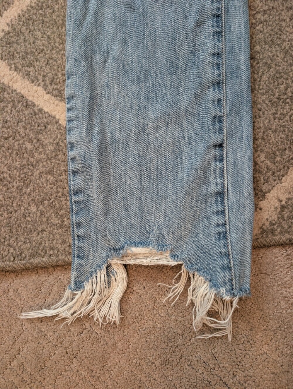 Pistola High Rise Distressed Straight Leg Jeans Light Wash Raw Hem Size 26 - Picture 4 of 7